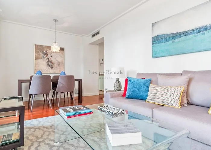 Stylish 2Br Steps From Retiro Park